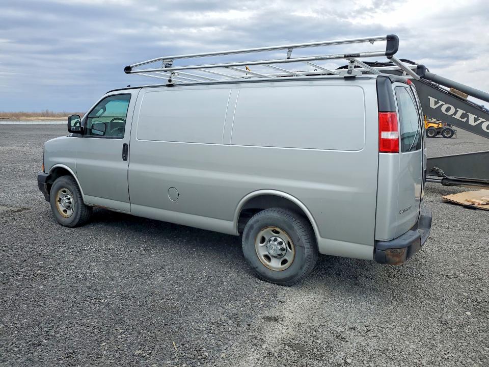 49291126 :رقم المزاد ، 1GCWGAFF2H1191143 vin ، 2017 Chevrolet Express G2500 مزاد بيع