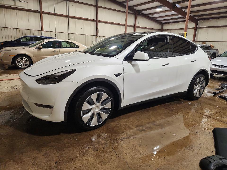 Продажа на аукционе авто 2023 Tesla Model Y, vin: 7SAYGAEE8PF881991, номер лота: 51303826