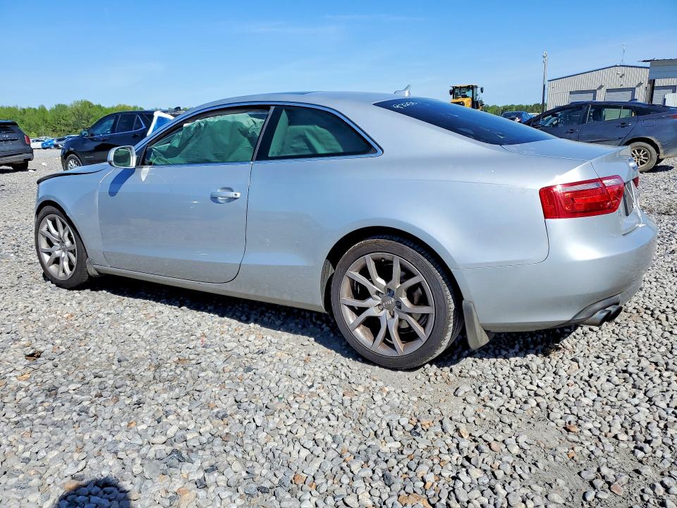 48892406 :رقم المزاد ، WAUCFAFR8AA046630 vin ، 2010 Audi A5 مزاد بيع