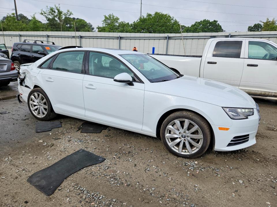 51377156 :رقم المزاد ، WAUGNAF48HN029418 vin ، 2017 Audi A4 مزاد بيع