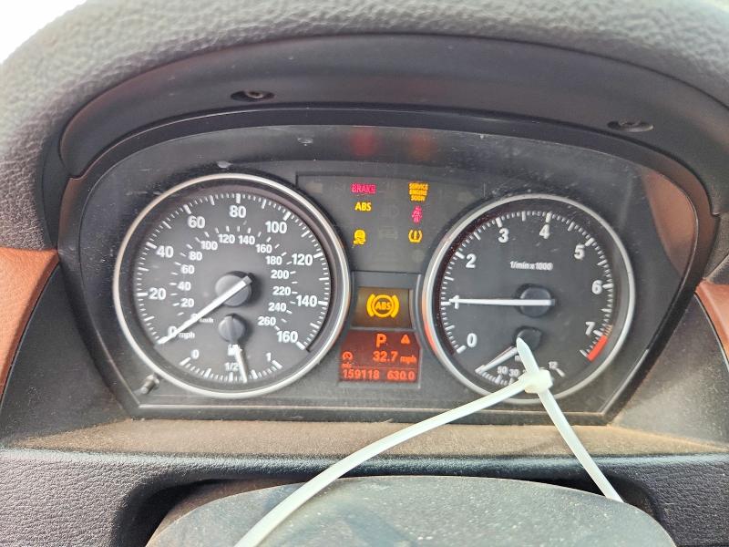 46933096 :رقم المزاد ، WBAVM1C59FVZ94356 vin ، 2015 Bmw X1 مزاد بيع