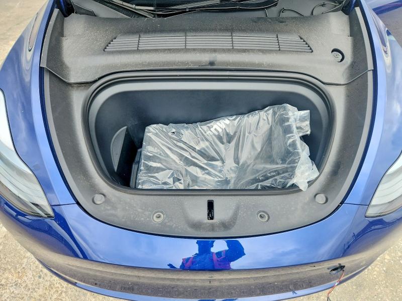 2024 Tesla Model Y მანქანა იყიდება აუქციონზე, vin: 7SAYGDEE8RF201611, აუქციონის ნომერი: 50053586
