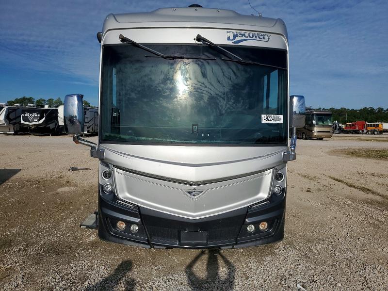 49224606 :رقم المزاد ، 4UZACGFC3NCNS7232 vin ، 2022 Freightliner Chassis مزاد بيع