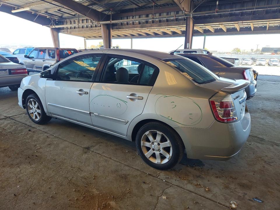 2011 Nissan Sentra მანქანა იყიდება აუქციონზე, vin: 3N1AB6AP4BL692477, აუქციონის ნომერი: 41627976