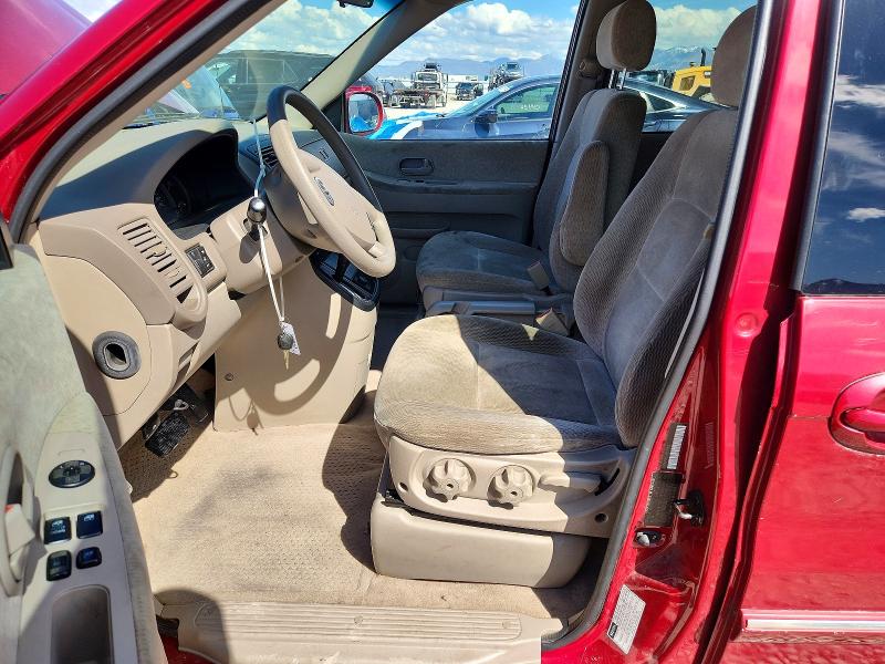 49601136 :رقم المزاد ، KNDUP131546570831 vin ، 2004 Kia Sedona مزاد بيع