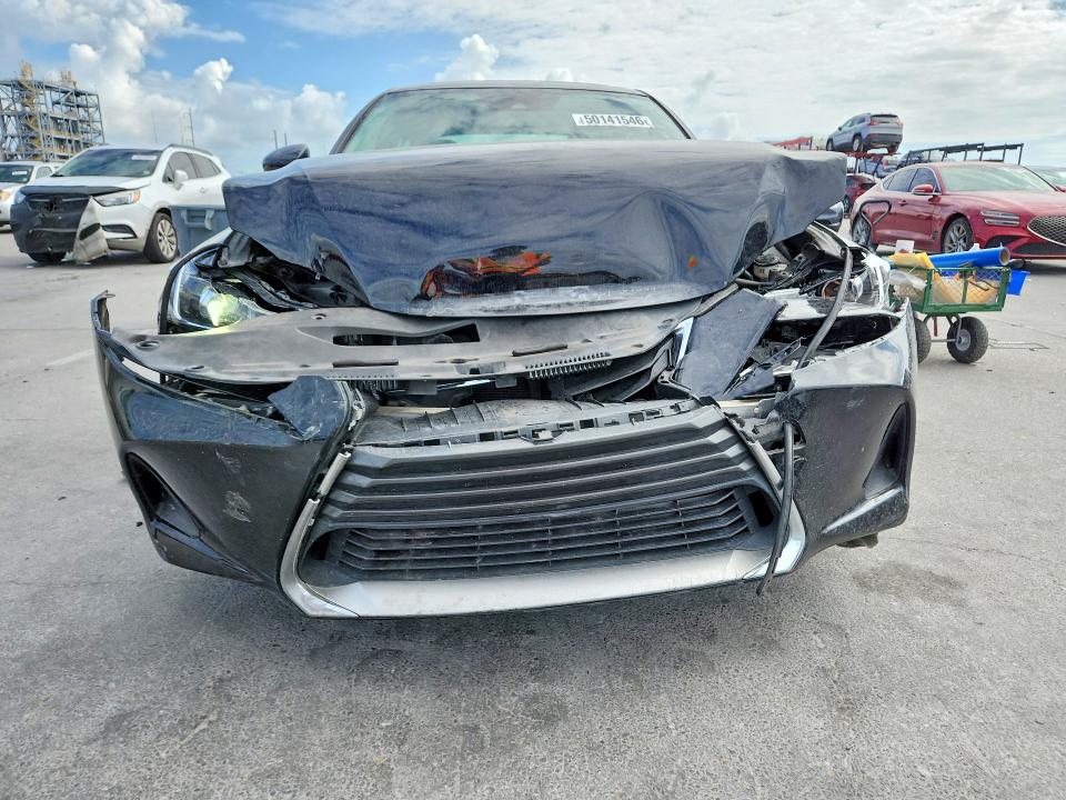 Продаж на аукціоні авто 2018 Lexus Is, vin: JTHBA1D2XJ5081874, номер лоту: 50141546