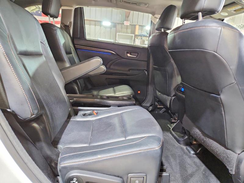 50528646 :رقم المزاد ، 5TDDKRFH2ES032322 vin ، 2014 Toyota Highlander مزاد بيع