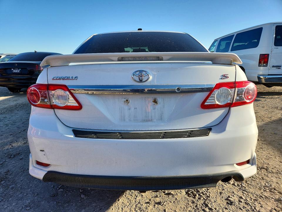 2011 Toyota Corolla მანქანა იყიდება აუქციონზე, vin: 2T1BU4EEXBC691135, აუქციონის ნომერი: 51015486
