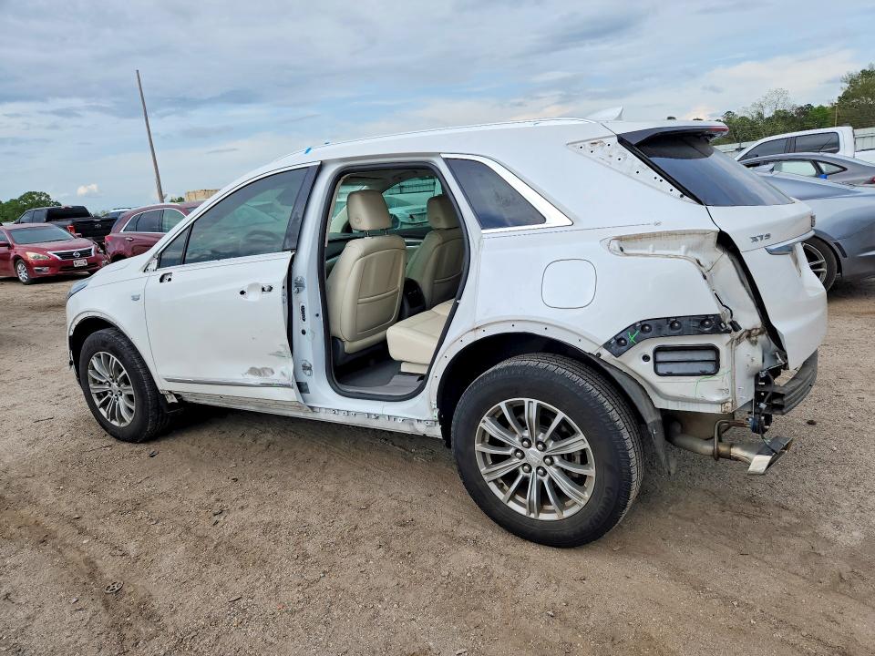 48301876 :رقم المزاد ، 1GYKNBRS9HZ307954 vin ، 2017 Cadillac Xt5 مزاد بيع