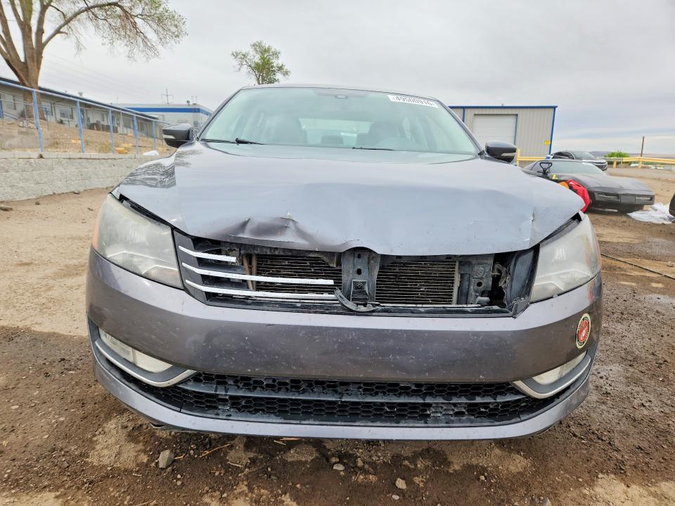 49500916 :رقم المزاد ، 1VWCN7A37EC048260 vin ، 2014 Volkswagen Passat مزاد بيع