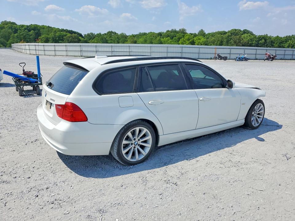 51357556 :رقم المزاد ، WBAUT9C50BA191546 vin ، 2011 Bmw 328 مزاد بيع