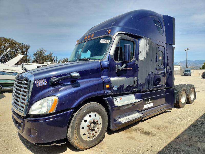 2016 Freightliner Cascadia 125 მანქანა იყიდება აუქციონზე, vin: 3AKJGLDR0GSGW7699, აუქციონის ნომერი: 49660156