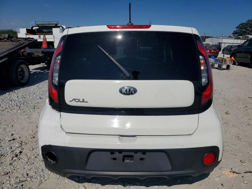 Продаж на аукціоні авто 2018 Kia Soul, vin: KNDJN2A27J7520383, номер лоту: 50232726