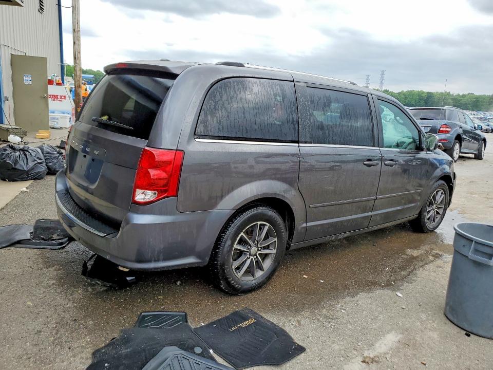 51411876 :رقم المزاد ، 2C4RDGCG0HR645360 vin ، 2017 Dodge Grand Caravan مزاد بيع