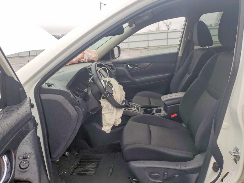 47911676 :رقم المزاد ، KNMAT2MV6HP530926 vin ، 2017 Nissan Rogue مزاد بيع