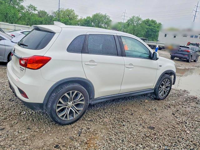 51292196 :رقم المزاد ، JA4AP3AU2JU024209 vin ، 2018 Mitsubishi Outlander Sport مزاد بيع
