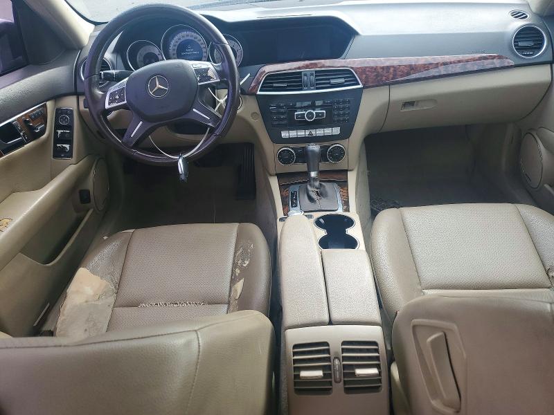 48584916 :رقم المزاد ، WDDGF8AB2ER302913 vin ، 2014 Mercedes-benz C مزاد بيع