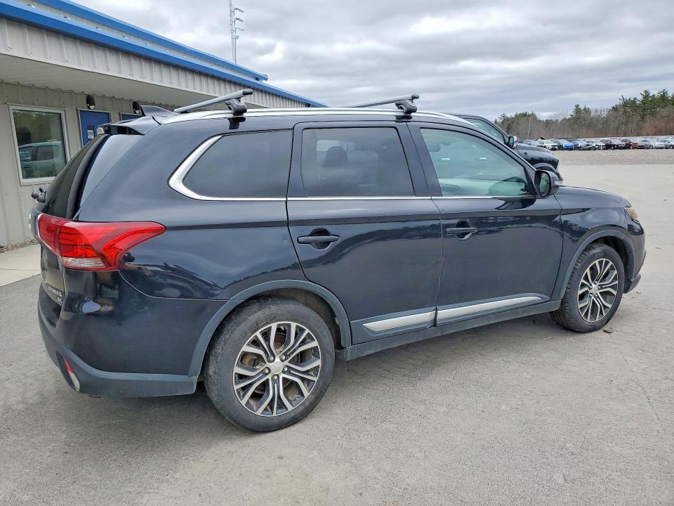2017 Mitsubishi Outlander მანქანა იყიდება აუქციონზე, vin: JA4AZ3A34HZ029801, აუქციონის ნომერი: 47085616