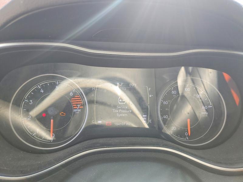 Auction sale of the 2019 Jeep Cherokee, vin: 1C4PJLCBXKD203838, lot number: 50985886
