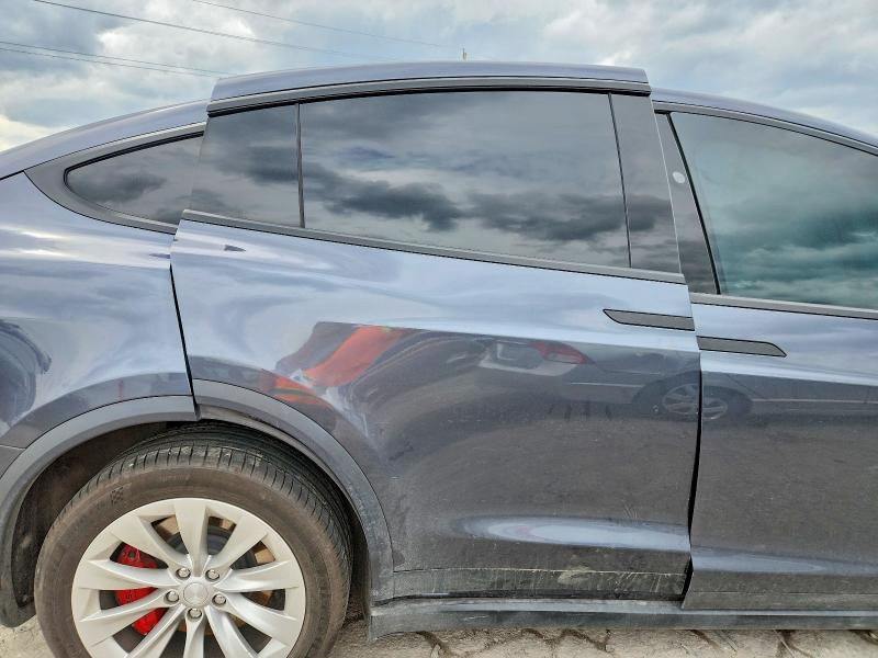 Продаж на аукціоні авто 2019 Tesla Model X, vin: 5YJXCBE21KF190715, номер лоту: 48410916