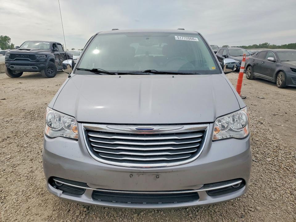 51772066 :رقم المزاد ، 2C4RC1CG6FR742527 vin ، 2015 Chrysler Town & Country مزاد بيع