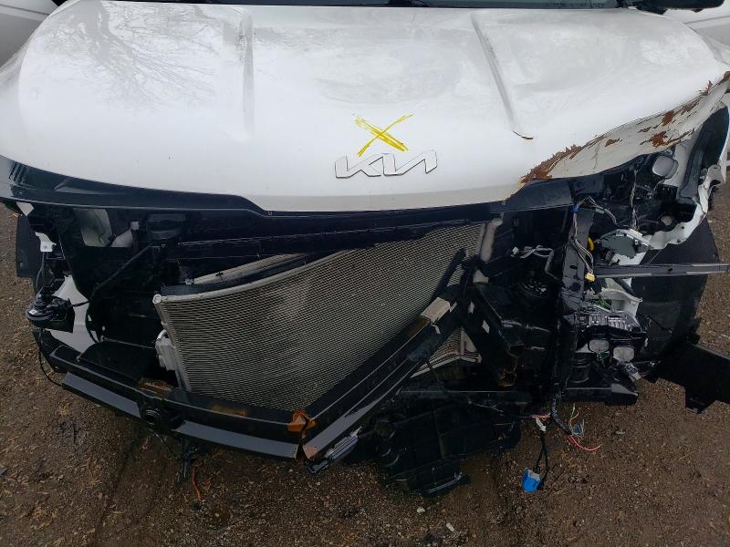 Продажа на аукционе авто 2022 Kia Carnival, vin: KNDNC5H32N6073450, номер лота: 49111016