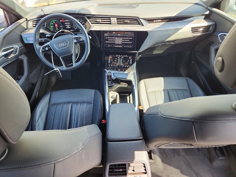 Aukcja sprzedaży 2024 Audi Q8 E-tron, vin: WA1CAAGE4RB010463, numer aukcji: 51195206