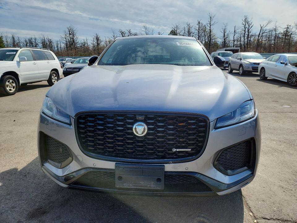 2024 Jaguar F-pace მანქანა იყიდება აუქციონზე, vin: SADCT2EX2RA731658, აუქციონის ნომერი: 50356656