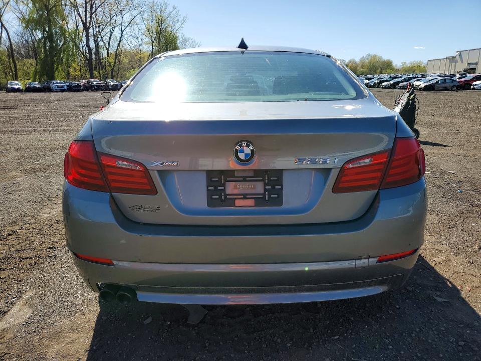 2013 Bmw 528 მანქანა იყიდება აუქციონზე, vin: WBAXH5C59DD112805, აუქციონის ნომერი: 51360906