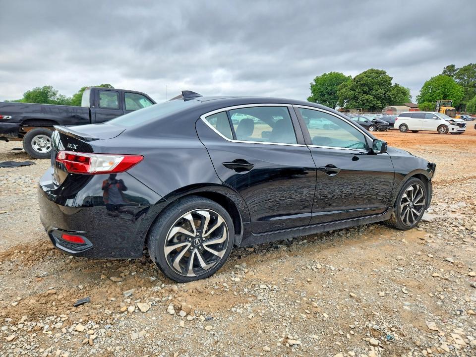 Auction sale of the 2016 Acura Ilx, vin: 19UDE2F86GA015653, lot number: 51642586