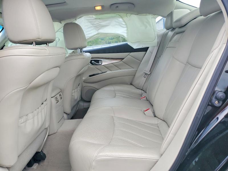 49713996 :رقم المزاد ، JN1AY1AP9BM521053 vin ، 2011 Infiniti M56 مزاد بيع
