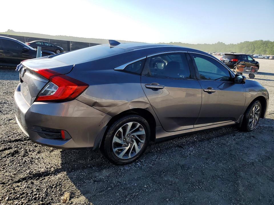 Продаж на аукціоні авто 2017 Honda Civic, vin: 19XFC2F77HE013610, номер лоту: 51067466