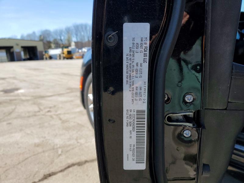 Продаж на аукціоні авто 2016 Chrysler 300c, vin: 2C3CCAKG4GH296624, номер лоту: 49440416