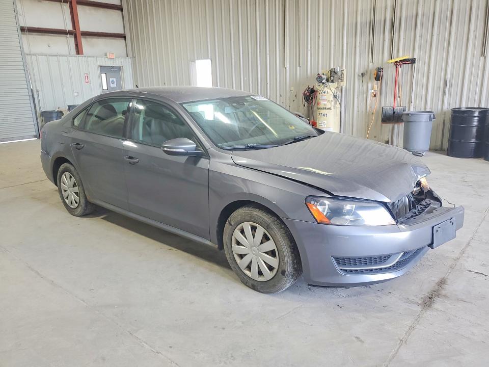 50725746 :رقم المزاد ، 1VWAP7A35CC029012 vin ، 2012 Volkswagen Passat مزاد بيع