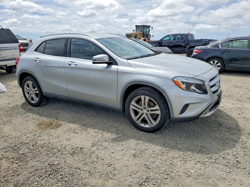 2015 Mercedes-benz Gla მანქანა იყიდება აუქციონზე, vin: WDCTG4GB7FJ094415, აუქციონის ნომერი: 48587616