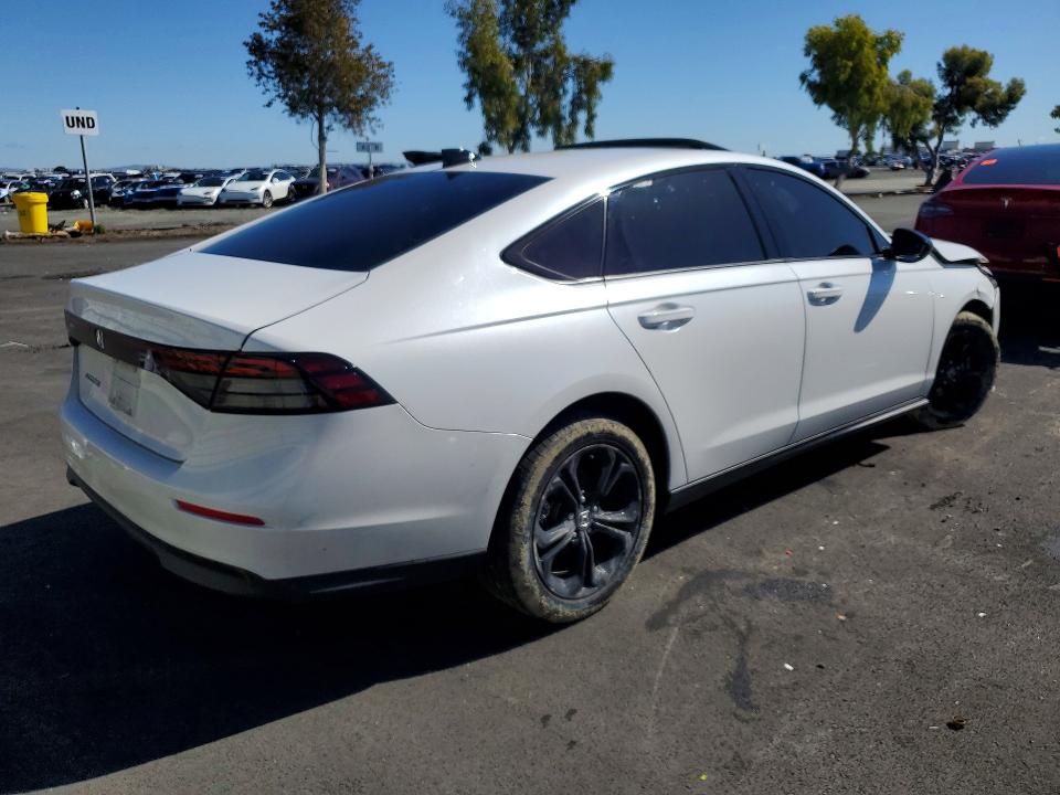 2025 Honda Accord მანქანა იყიდება აუქციონზე, vin: 1HGCY1F47SA042475, აუქციონის ნომერი: 51015136
