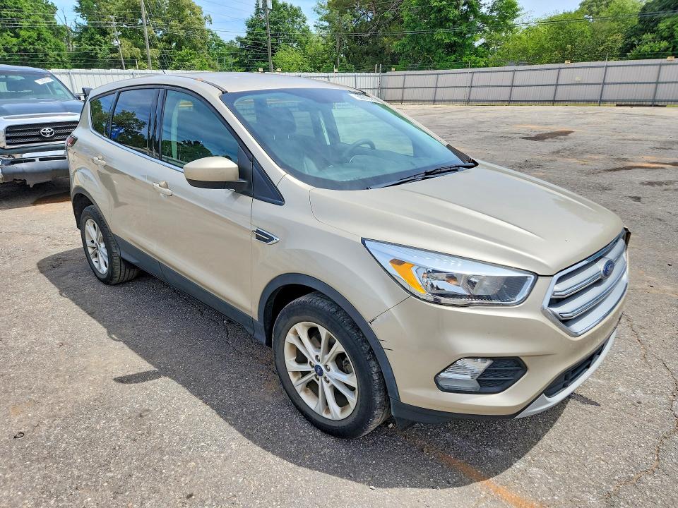 Продаж на аукціоні авто 2017 Ford Escape, vin: 1FMCU0GD8HUE06683, номер лоту: 50610786