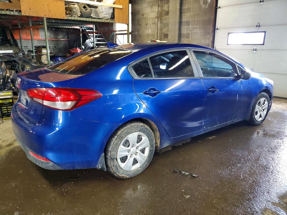 2017 Kia Forte მანქანა იყიდება აუქციონზე, vin: 3KPFL4A78HE007169, აუქციონის ნომერი: 47946416