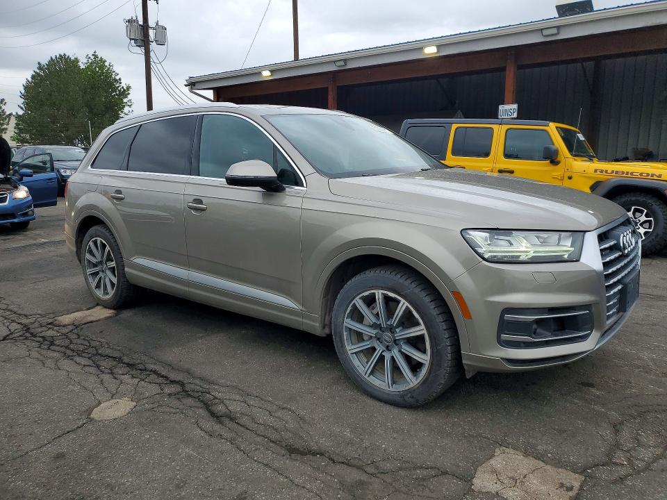 Продажа на аукционе авто 2017 Audi Q7, vin: WA1LAAF75HD050833, номер лота: 51568666