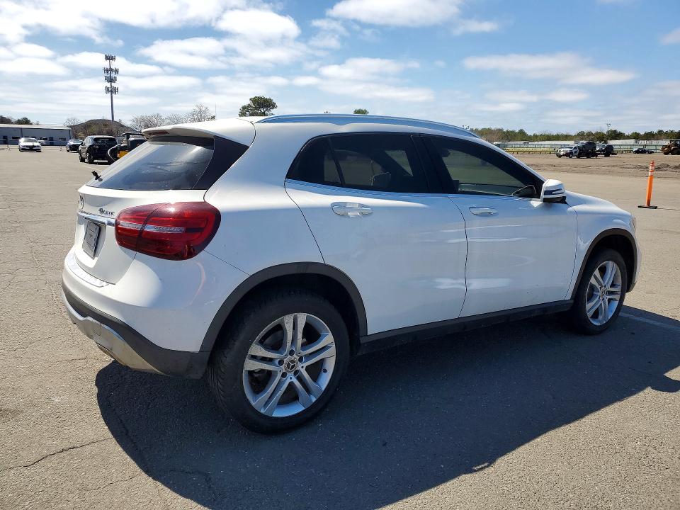 Продажа на аукционе авто 2020 Mercedes-benz Gla, vin: WDCTG4GB2LU024590, номер лота: 48809646