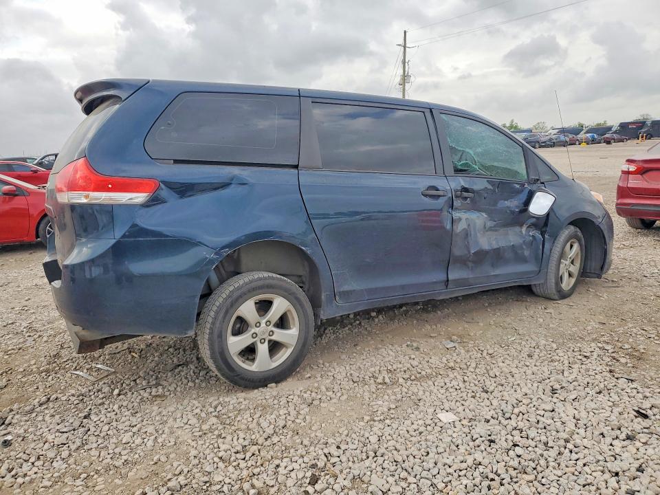 2011 Toyota Sienna მანქანა იყიდება აუქციონზე, vin: 5TDZK3DC4BS025040, აუქციონის ნომერი: 48214066