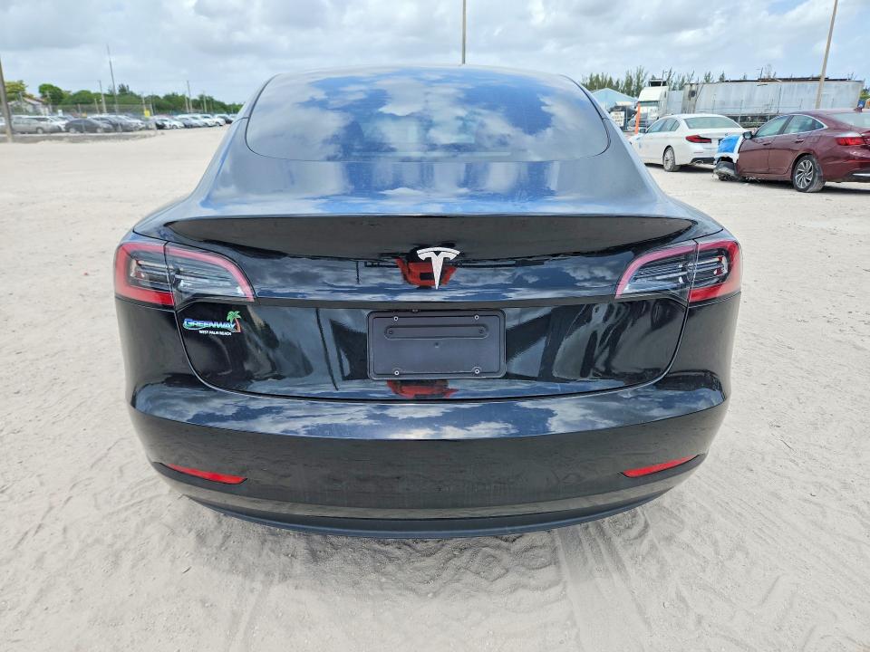 2023 Tesla Model 3 მანქანა იყიდება აუქციონზე, vin: 5YJ3E1EA6PF555844, აუქციონის ნომერი: 49286166