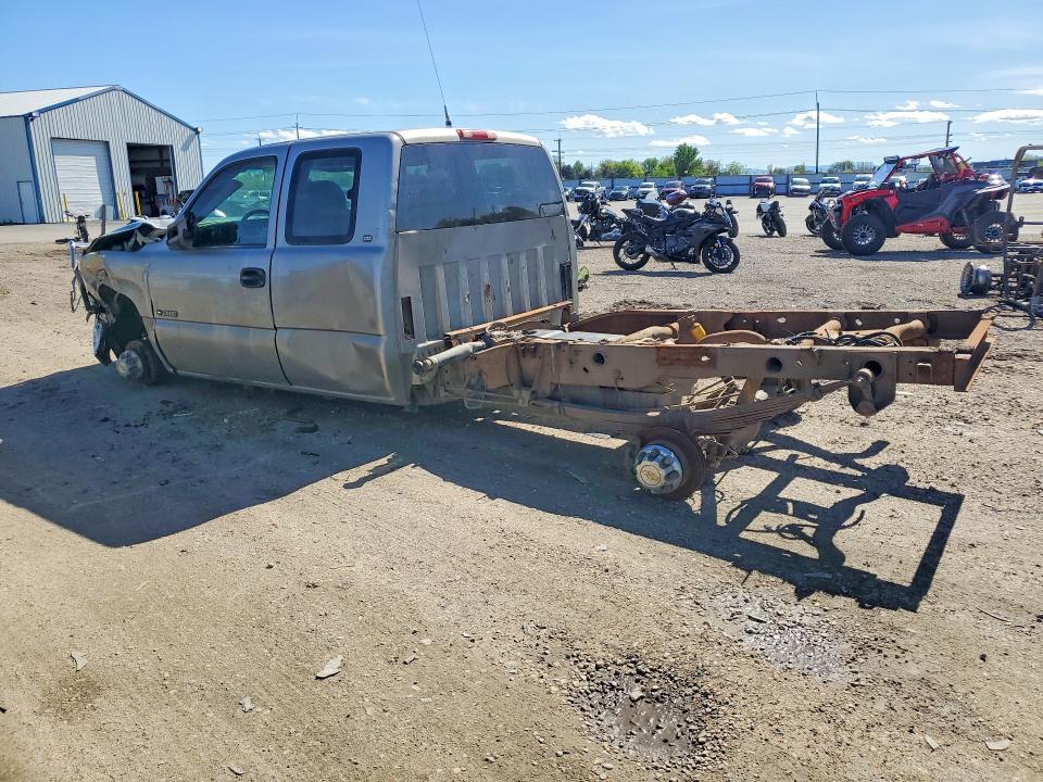 Продаж на аукціоні авто 2000 Chevrolet Silverado, vin: 1GCGK29U3YE235534, номер лоту: 48303476