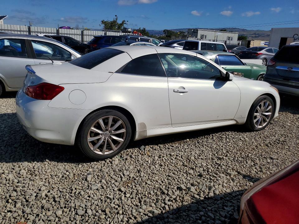 51199416 :رقم المزاد ، JN1CV6FE7BM952108 vin ، 2011 Infiniti G37 Convertible مزاد بيع
