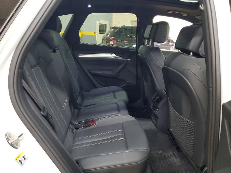 48941346 :رقم المزاد ، WA1EAAFY9S2051780 vin ، 2025 Audi Q5 مزاد بيع