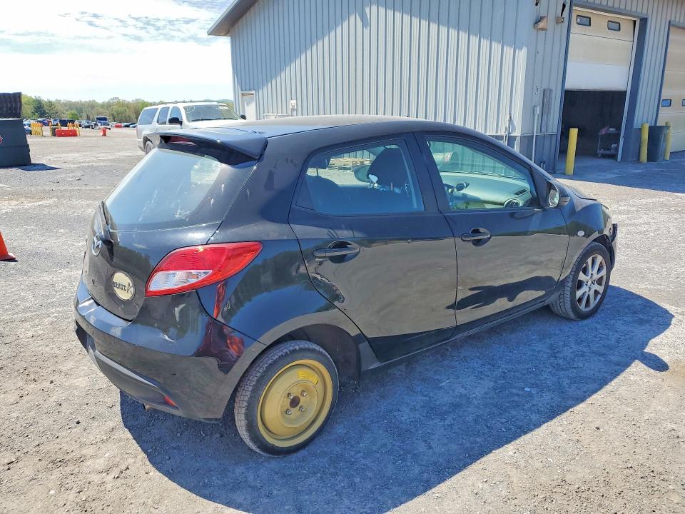50773526 :رقم المزاد ، JM1DE1HY8B0101812 vin ، 2011 Mazda Mazda2 مزاد بيع