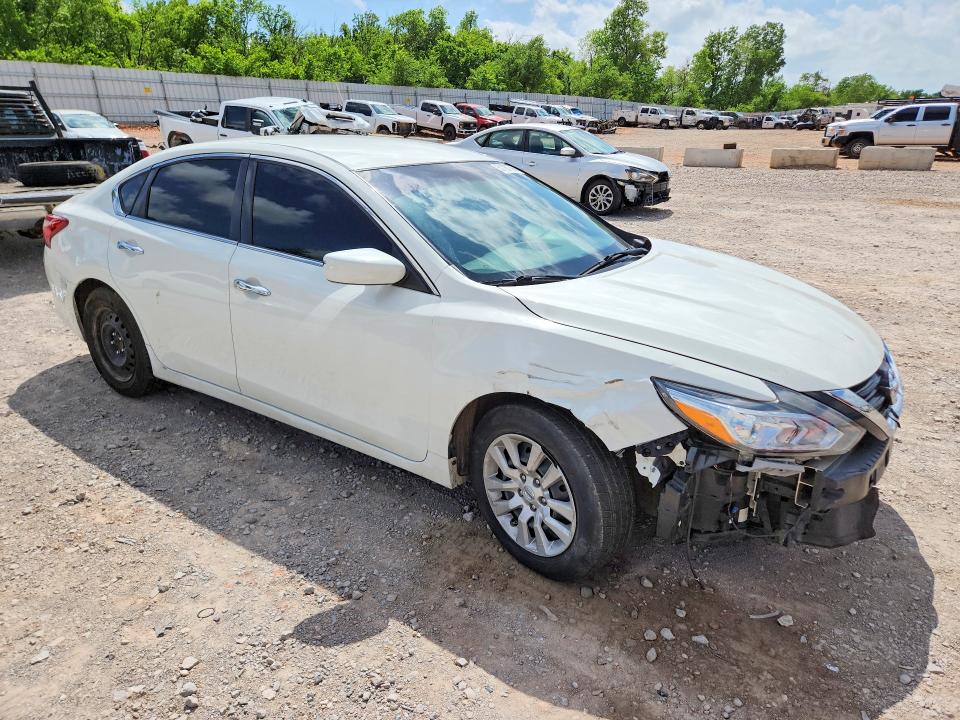 51187786 :رقم المزاد ، 1N4AL3AP3JC116906 vin ، 2018 Nissan Altima مزاد بيع
