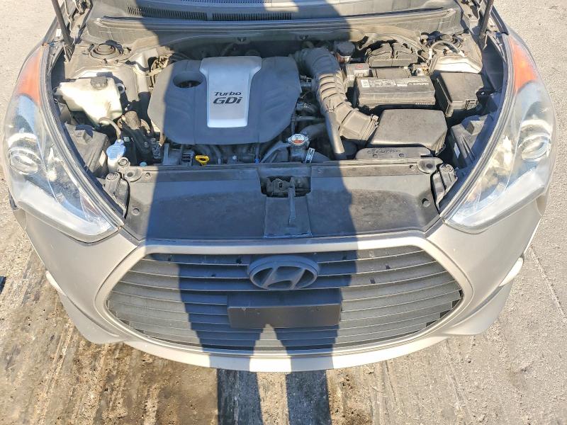 2015 Hyundai Veloster მანქანა იყიდება აუქციონზე, vin: KMHTC6AE1FU238129, აუქციონის ნომერი: 51064406