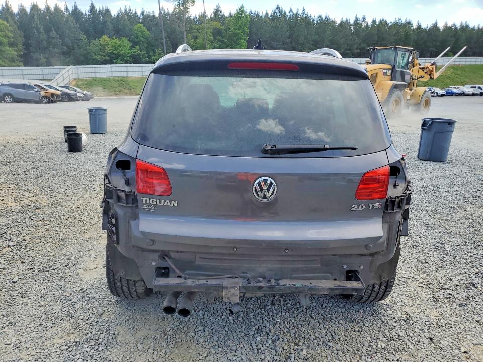 50136176 :رقم المزاد ، WVGAV3AX0DW573000 vin ، 2013 Volkswagen Tiguan مزاد بيع