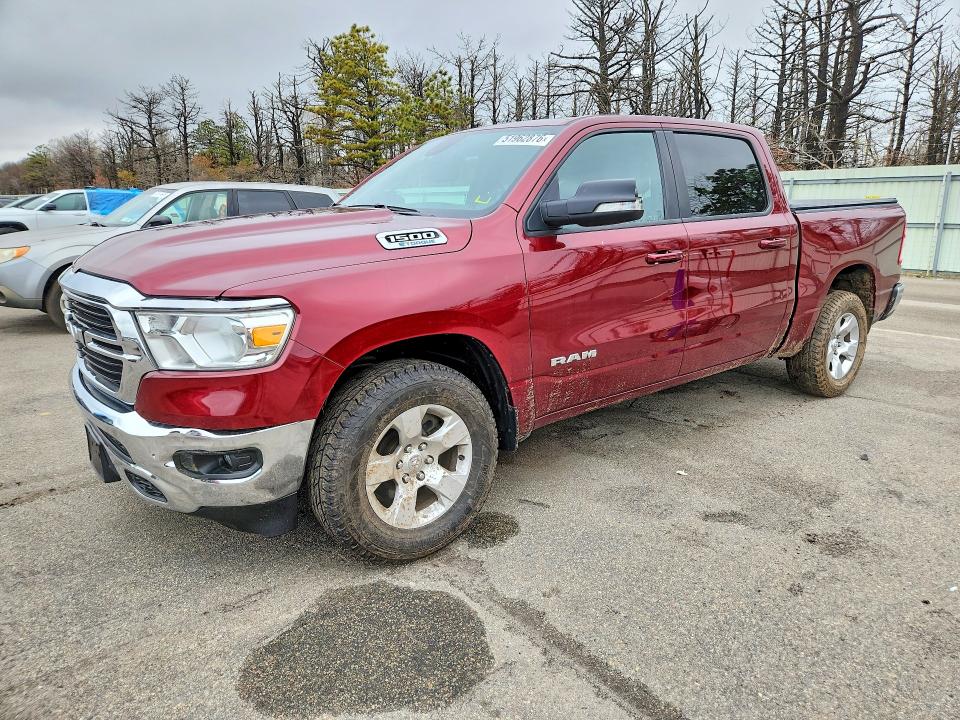51962876 :رقم المزاد ، 1C6RRFFG8MN611995 vin ، 2021 Ram 1500 مزاد بيع